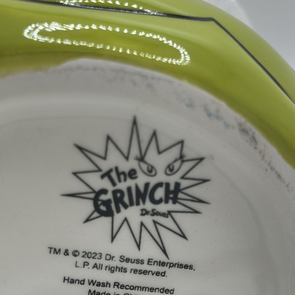 Grinch Mug with Lid - Picture 3 of 3